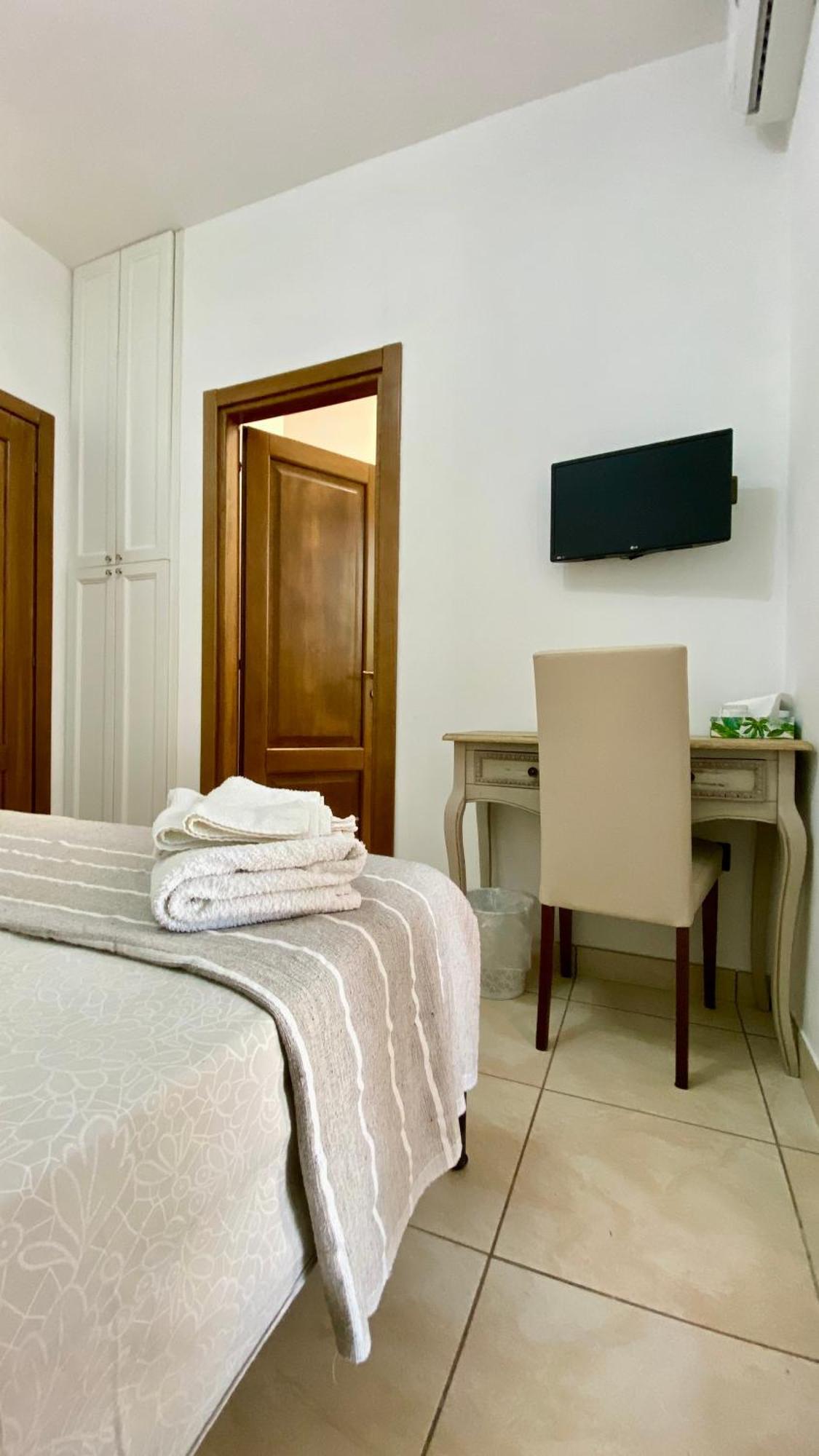 Villa Elia - Tenuta Le Scerze - Salento Homes Borgagne Buitenkant foto