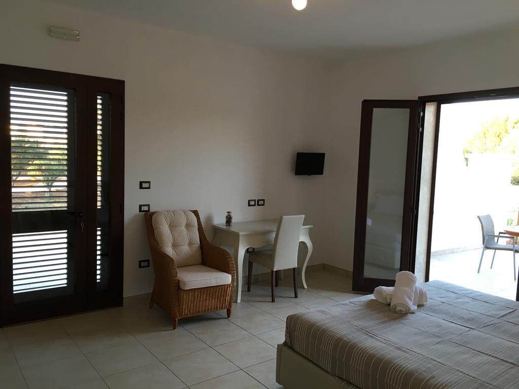 Villa Elia - Tenuta Le Scerze - Salento Homes Borgagne Buitenkant foto